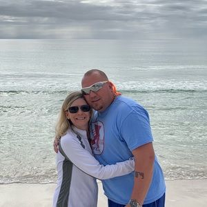 Meet your Posher, Leeann